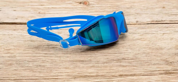 Swimming Goggles with UV Protection, Anti-Fog, Reflective Lenses, Built-in Earplugs (Blue)